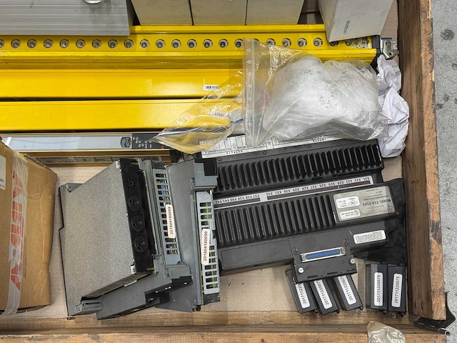 Abb, honeywell, schneider - electronics - afbeelding 5 van  9