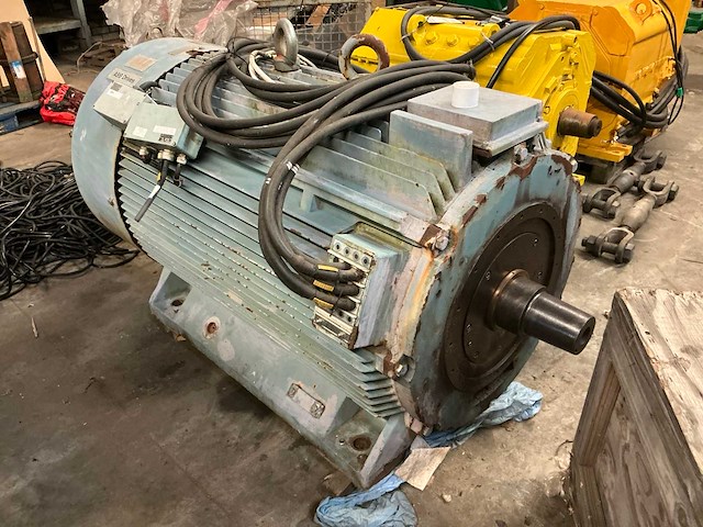 Abb hxr450m8 elektromotor - afbeelding 3 van  7