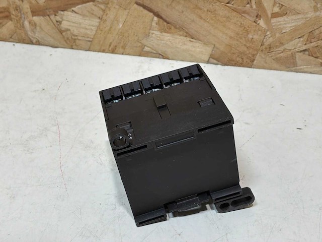 Abb kc6-40e mini-contactor relay (30x) - afbeelding 6 van  9