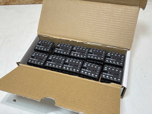 Abb kc6-40e mini-contactor relay (30x) - afbeelding 7 van  9