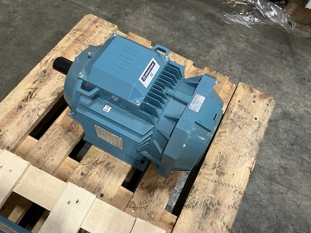 Abb m3aa 132 sc2 elektromotor - afbeelding 3 van  4