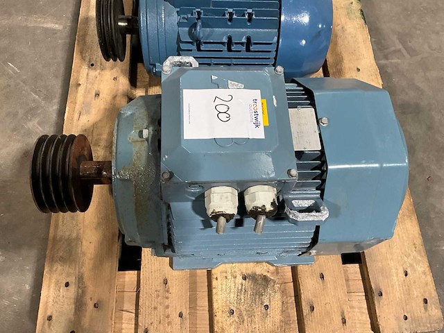 Abb m3aa 160 mla elektromotor - afbeelding 1 van  3