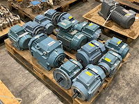 Abb m3aa elektromotor (13x) - afbeelding 1 van  9