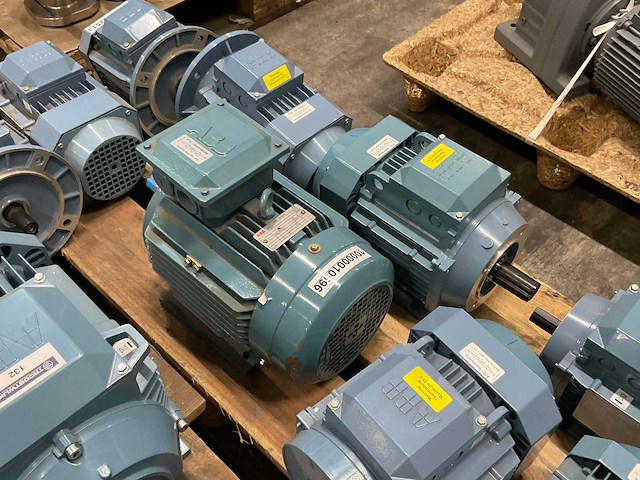 Abb m3aa elektromotor (13x) - afbeelding 7 van  9