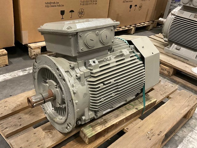 Abb m3bp 200 mla elektromotor - afbeelding 1 van  6