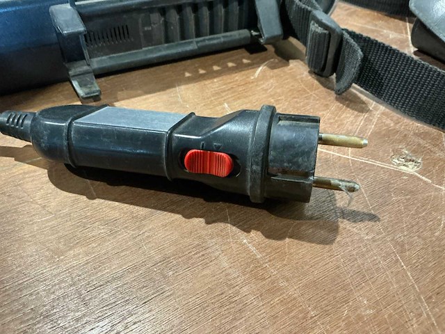 Abb m5010 installatietester - afbeelding 3 van  4