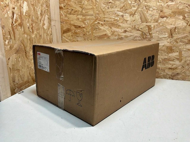 Abb mistral installatiekast leeg wandopbouw (2x) - afbeelding 7 van  8