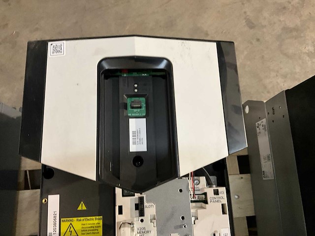 Abb omvormer - afbeelding 1 van  2