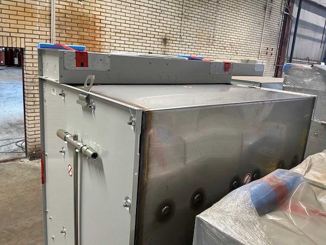 Abb safeplus ccmv <24kv ccmv (10kv vt) - afbeelding 11 van  17