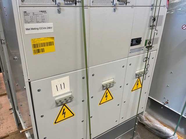 Abb safeplus ccmv <24kv ccmv 20kv vts - afbeelding 9 van  12