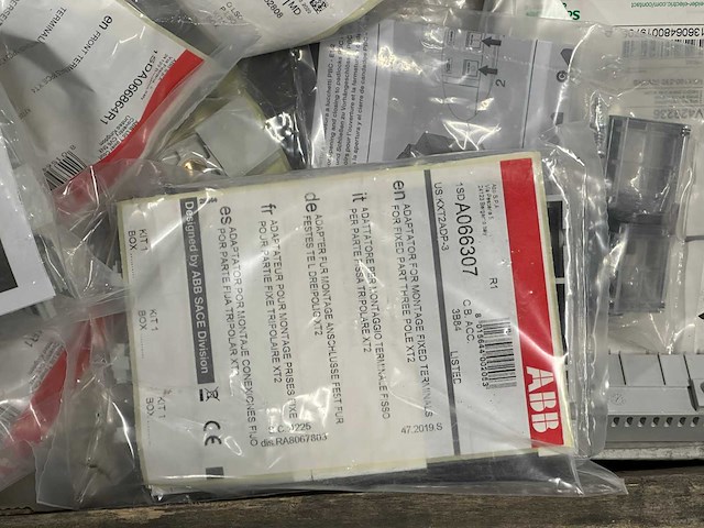 Abb / schneider - partij accessoires - afbeelding 5 van  9