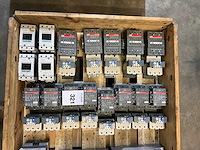 Abb / siemens contactor (17x) - afbeelding 1 van  3