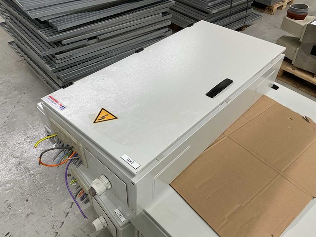 Abb striebel&john tg207g zekeringkast - afbeelding 1 van  4