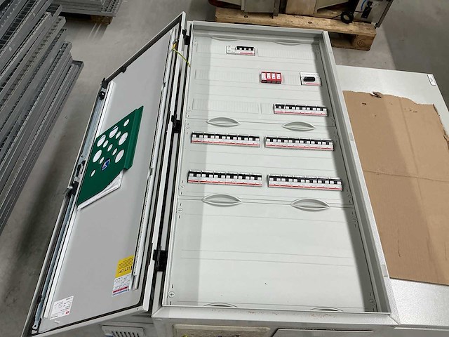 Abb striebel&john tg207g zekeringkast - afbeelding 4 van  4