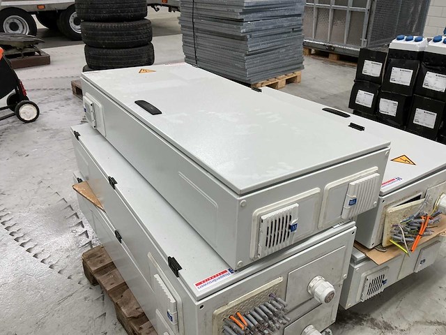 Abb striebel&john tg207g zekeringkast - afbeelding 2 van  4