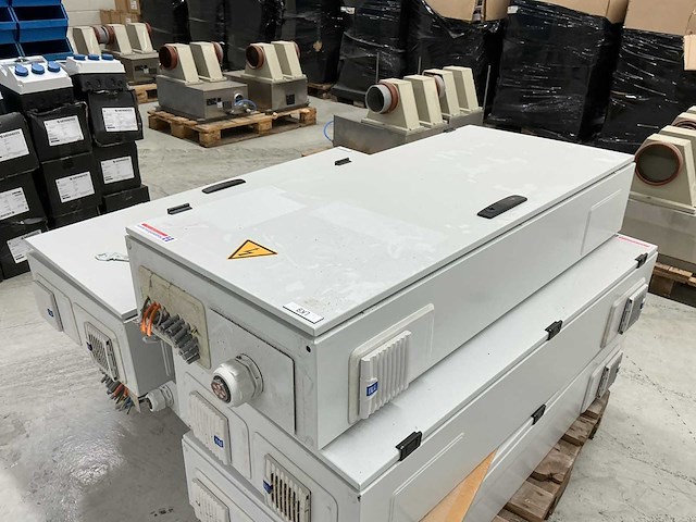 Abb striebel&john tg207g zekeringkast - afbeelding 3 van  4