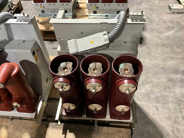 Abb vd4 12.06.25 vermogensschakelaar “12 kv” - afbeelding 3 van  6