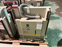Abb vd4m 12.06.25 vermogensschakelaar “12 kv” - afbeelding 1 van  5