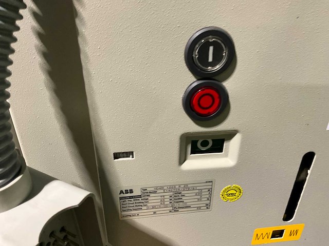 Abb vd4m 12.06.25 vermogensschakelaar “12 kv” - afbeelding 1 van  2