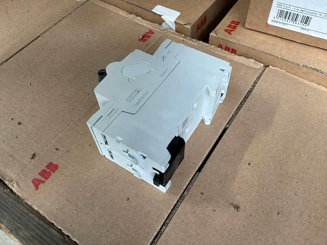Abb vya240/030 differentieelschakelaars (60x) - afbeelding 5 van  5