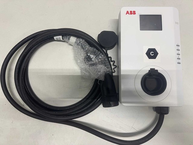 Abb wallbox / laadpaal met 5 meter laadkabel - afbeelding 2 van  6