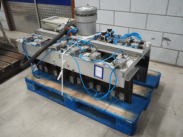 Abb - afbeelding 25 van  39