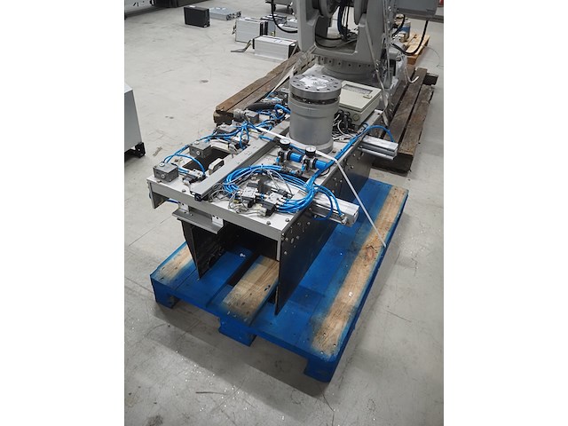 Abb - afbeelding 27 van  39