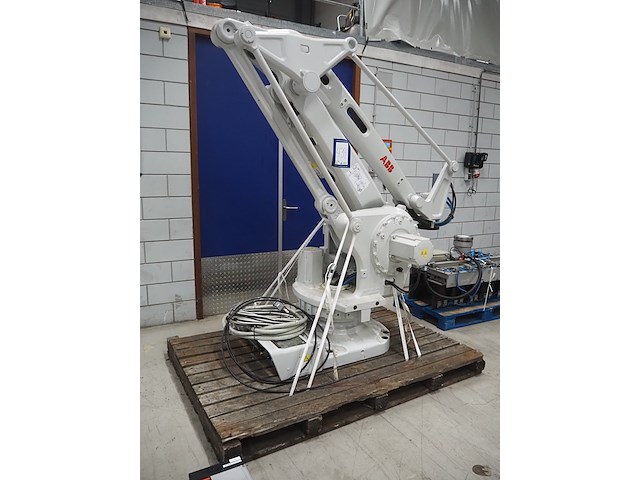 Abb - afbeelding 35 van  39