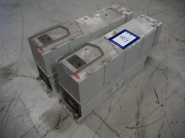 Abb - afbeelding 4 van  9