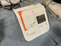Abbot id now point of care testapparaat - afbeelding 1 van  4
