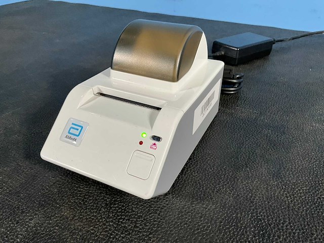 Abbott - id now - moleculaire diagnostische analyzer + printer + scanner - afbeelding 6 van  9