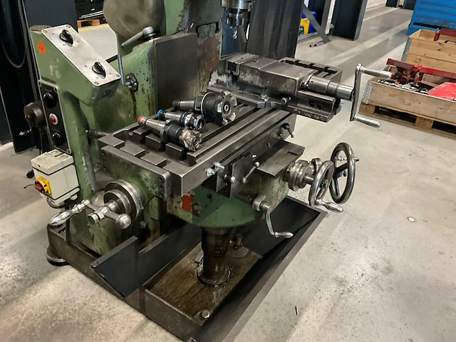 Abene universele freesmachine - afbeelding 7 van  9