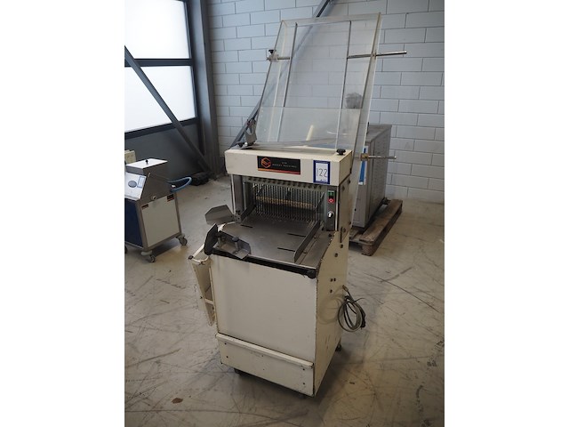 Abo - afbeelding 1 van  11