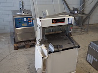 Abo - afbeelding 4 van  11