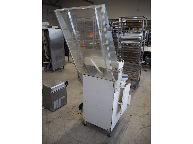 Abo - afbeelding 5 van  11