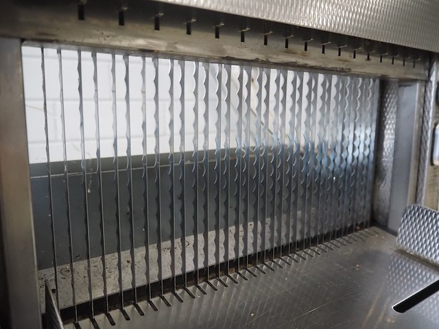 Abo - afbeelding 7 van  9