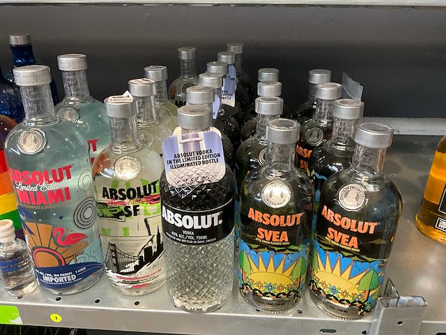 Absolut - other distilled (39x) - afbeelding 4 van  4