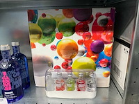 Absolut fles vodka (10 x limited editions en 17 x mini box) - afbeelding 6 van  6