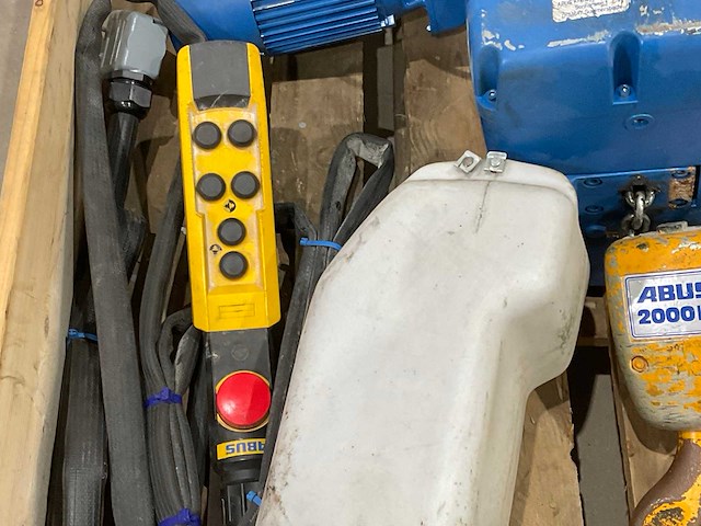 Abus - 2002 - elektrische takel 2000 kg - afbeelding 6 van  11