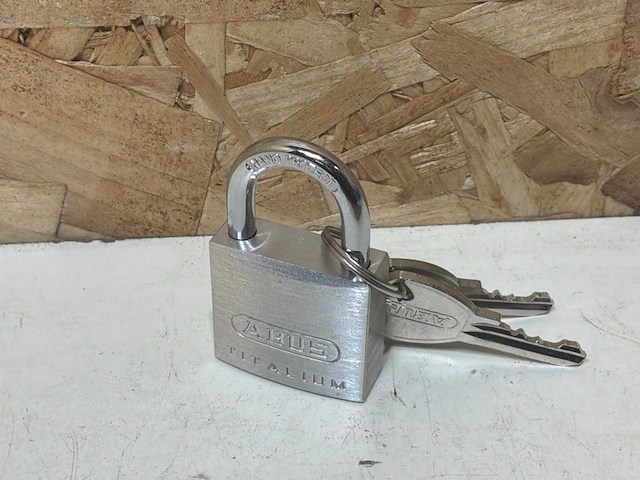 Abus 64ti/30mm hangslot titalium (45x) - afbeelding 2 van  8