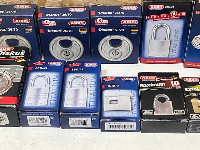 Abus diverse hangsloten (11x) - afbeelding 3 van  4
