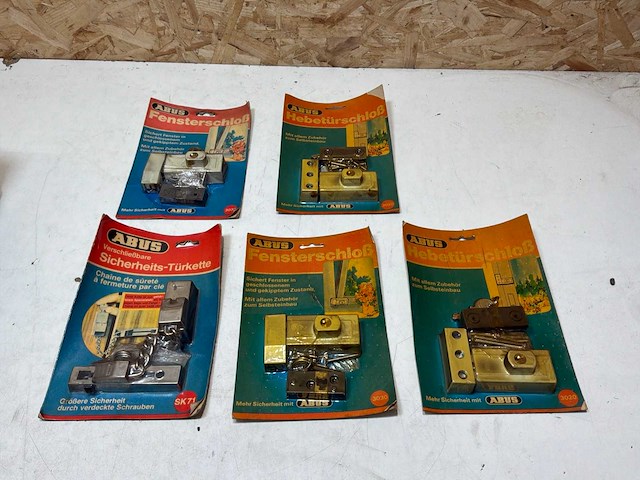 Abus diverse sloten (5x) - afbeelding 1 van  8
