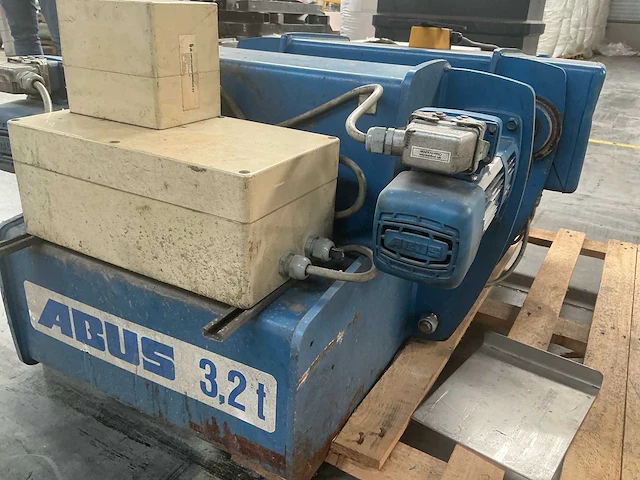 Abus elektrische staaldraadtakel met elektrische loopkat, 3.200 kg, 6 m, 380 v - afbeelding 2 van  12