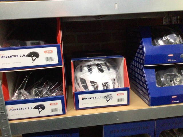 Abus fietshelm (26x) - afbeelding 3 van  4