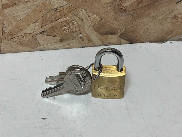 Abus hangslot 65/20 (32x) - afbeelding 4 van  6