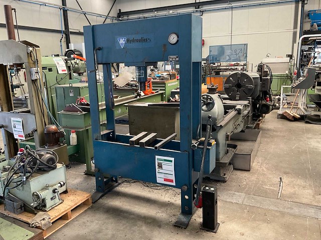 Ac p60h hydraulische pers - afbeelding 1 van  10