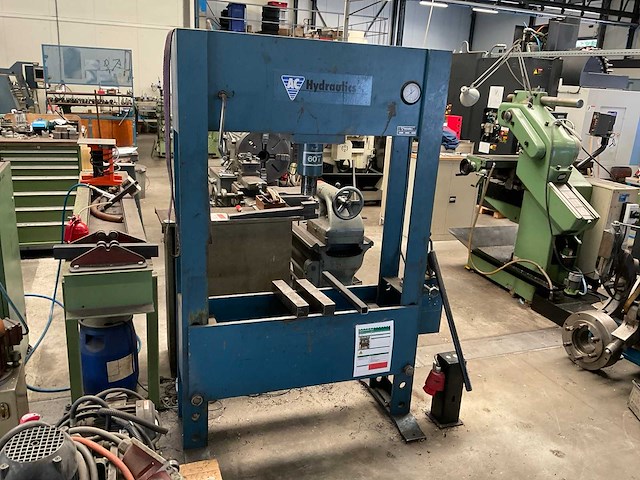 Ac p60h hydraulische pers - afbeelding 3 van  10