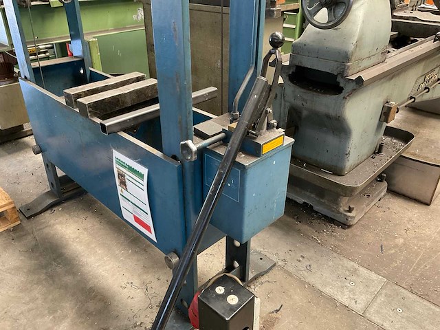 Ac p60h hydraulische pers - afbeelding 9 van  10