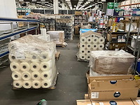A+c plastic pallet met rollen plastic/krimpfolie (6x) - afbeelding 1 van  13
