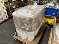 A+c plastic pallet met rollen plastic/krimpfolie (6x) - afbeelding 9 van  13